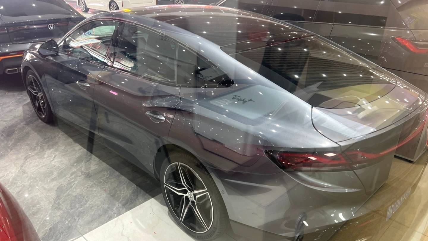MG 2025 MG7 2.0T Trophy+Super Intelligent Driving Edition