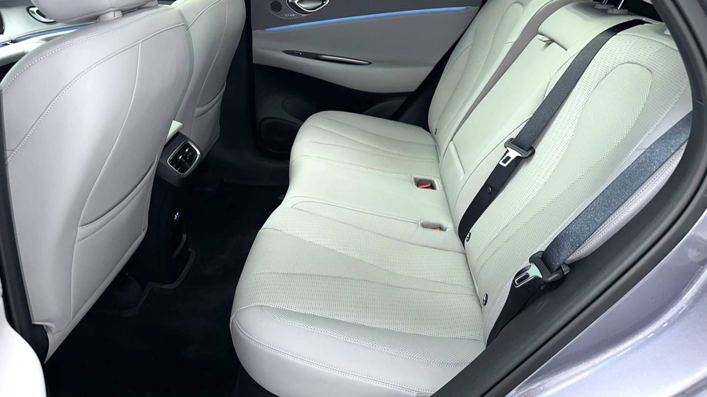 BYD 2025 Sea Lion 06 EV 605 Navigation Plus Edition