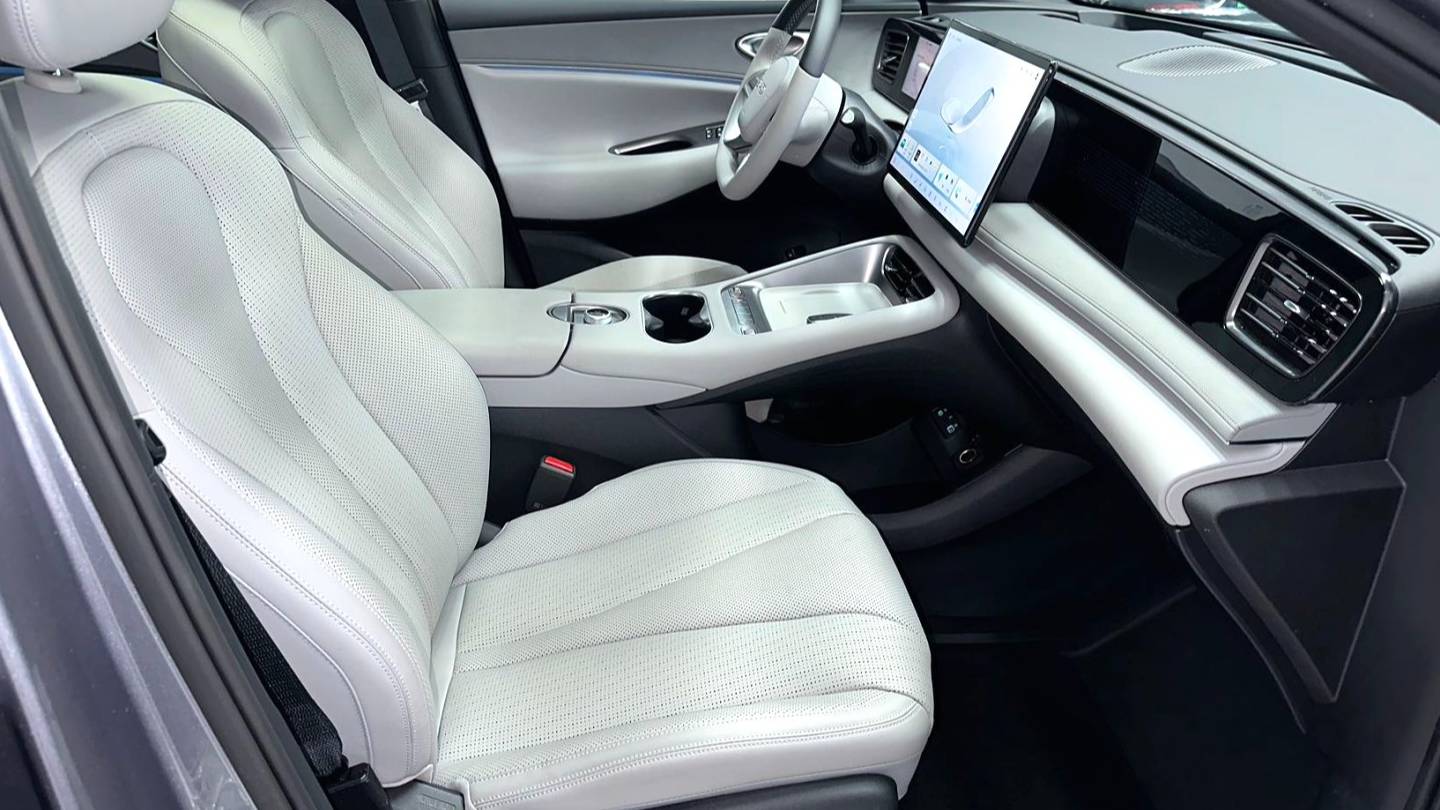 BYD 2025 Sea Lion 06 EV 605 Navigation Plus Edition