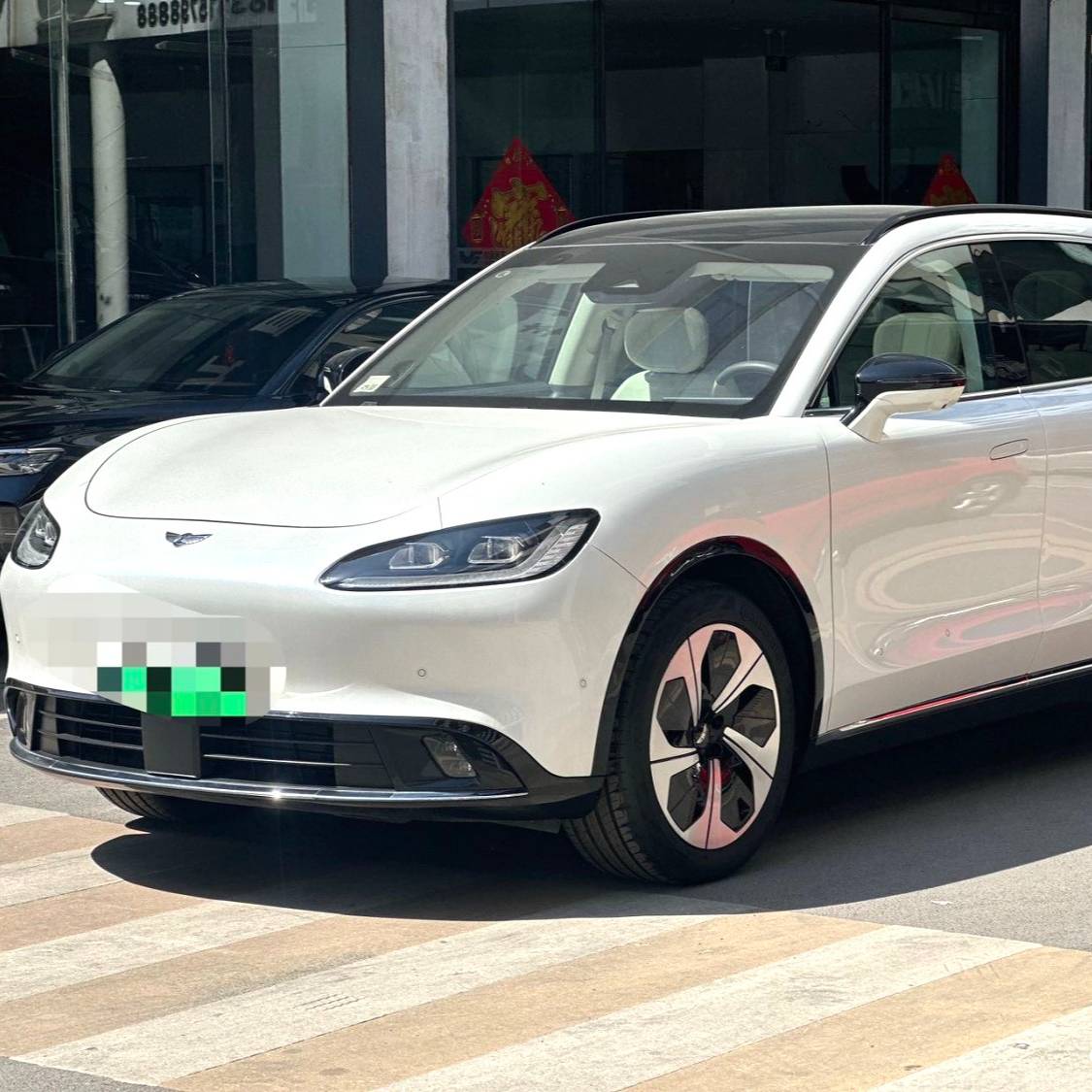 YUANHANG 2023 H8  560km 4WD Premium Edition Used Car