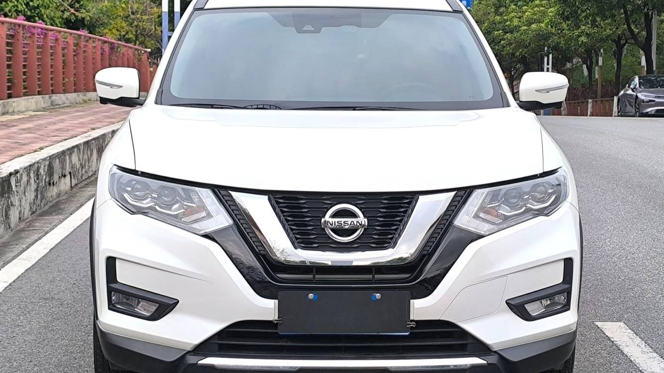 NISSAN 2023 X-TRAIL Classic 2.0L 2WD Zhilian Zhenxiang Edition