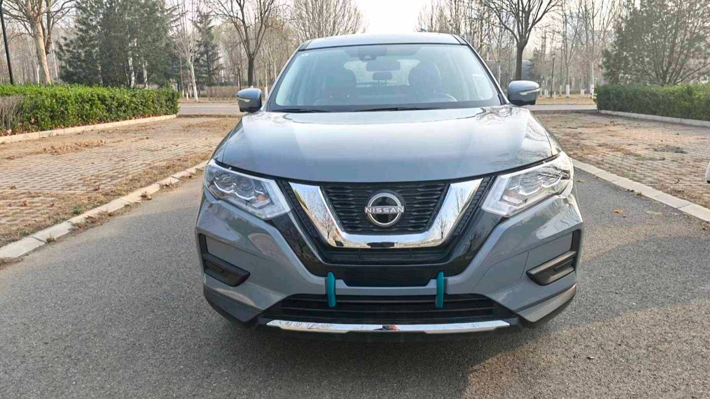 NISSAN 2025 X-TRAIL Honor 2.0L Two-Wheel Drive Leading Edition