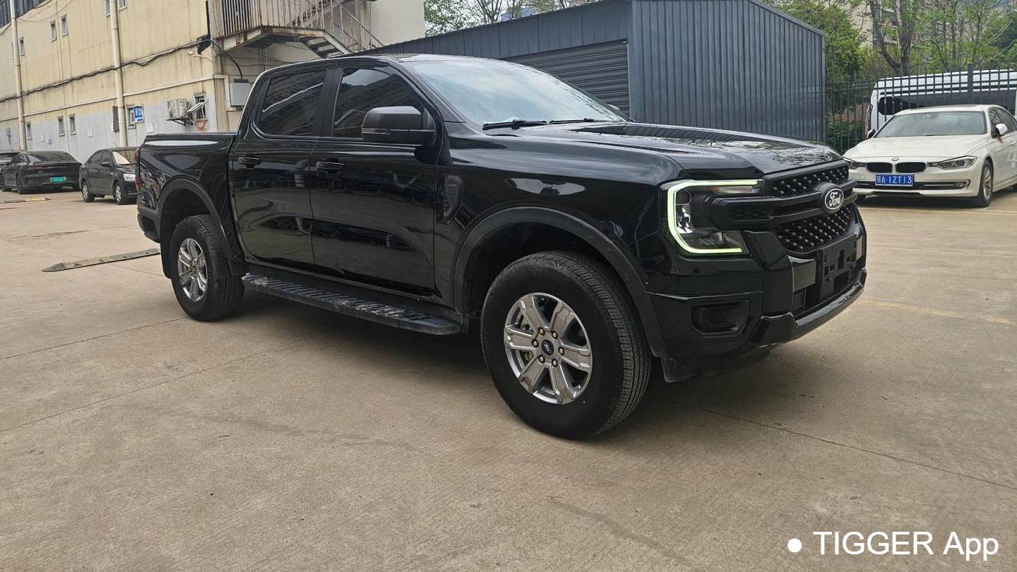 Ford 2023 ‌Ranger Mountain forest four-wheel drive automatic gasoline version