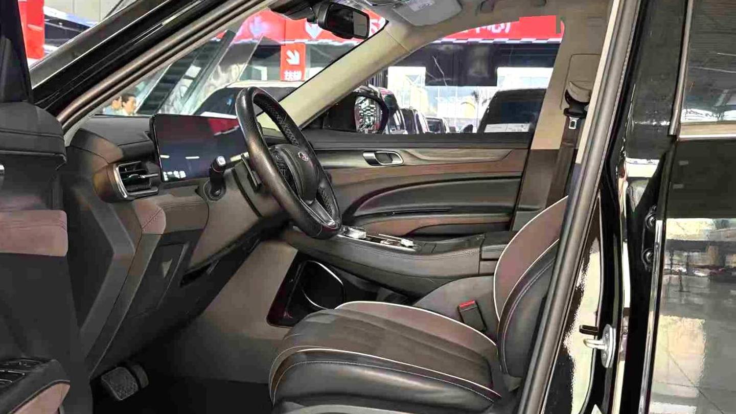 Ford 2023 Equator EcoBoost 225 Luxury Collar 7-seater (2/2/3)