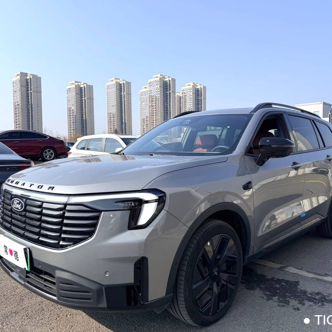 Ford 2025 ‌Equator Prestige collar PLUS Used Car
