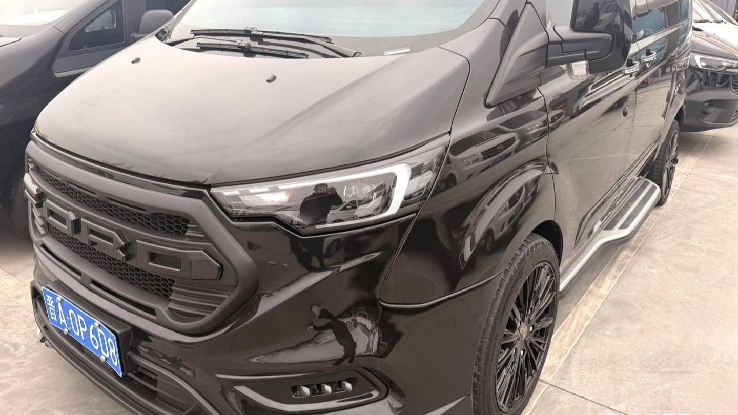 Ford 2023 Tourneo Custom 2.0T Automatic Prestige Edition