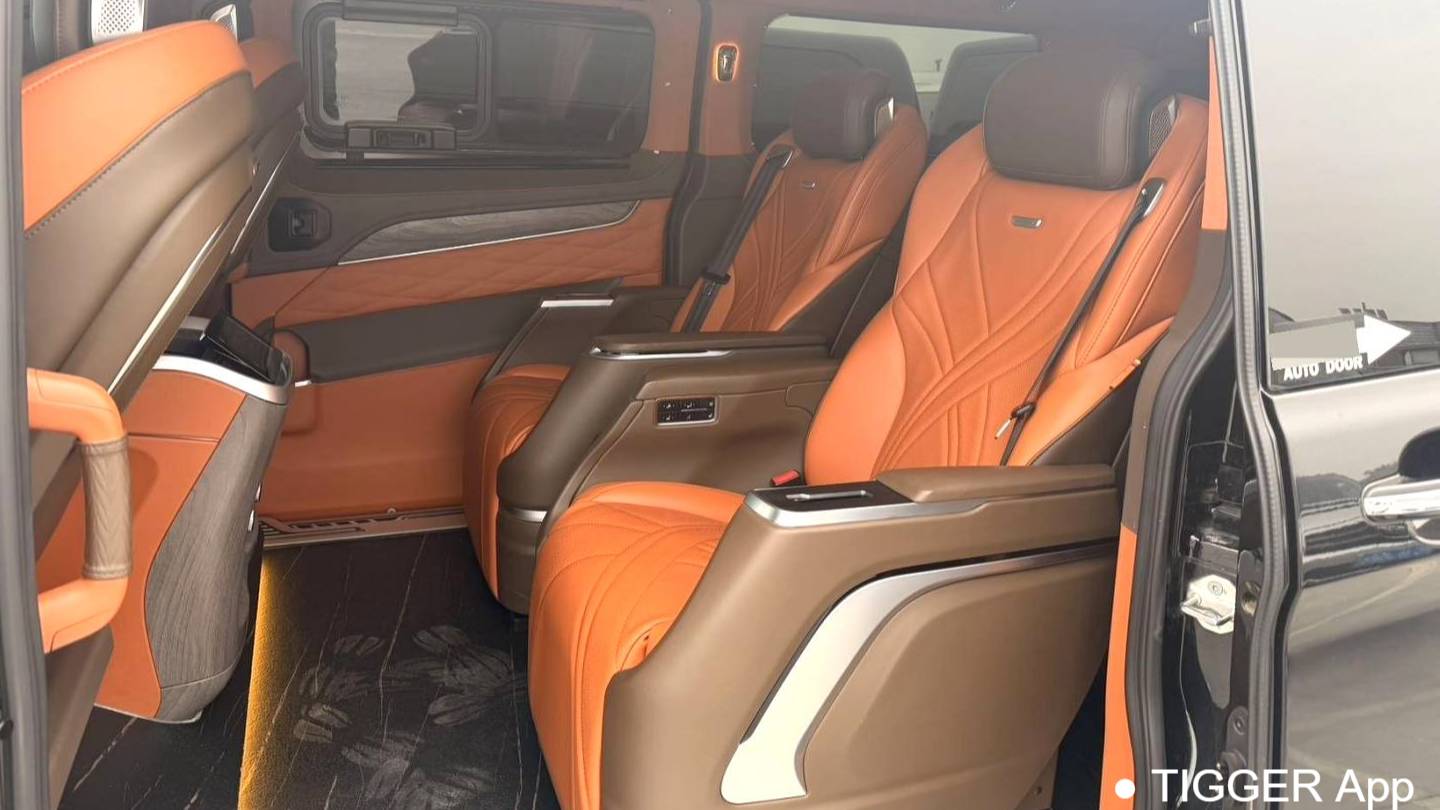 Ford 2023 Tourneo Custom 2.0T Automatic Prestige Edition