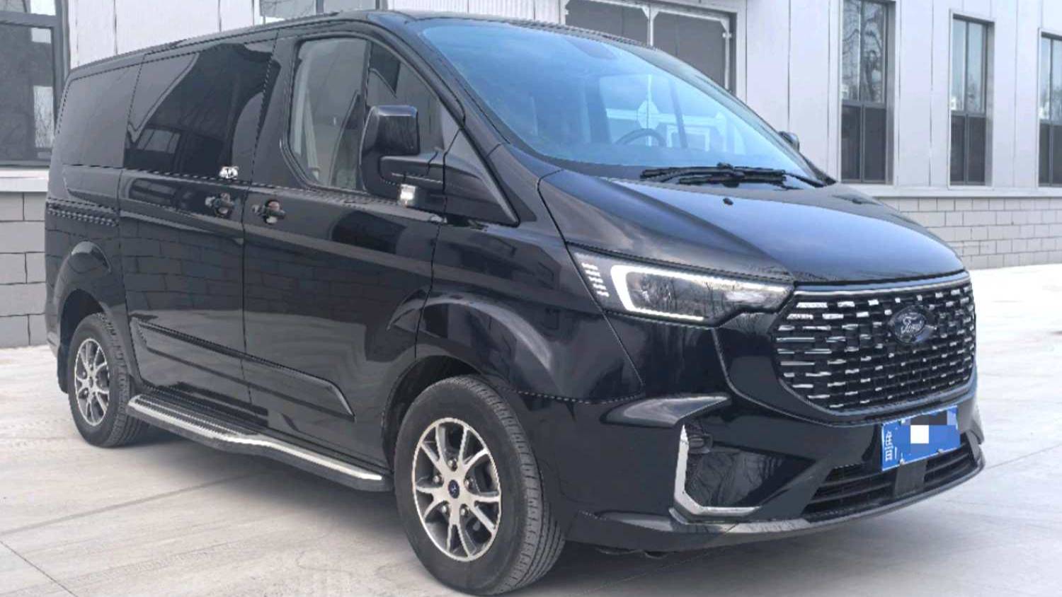 Ford 2023 Tourneo Custom 2.0T Automatic Enjoyment Edition