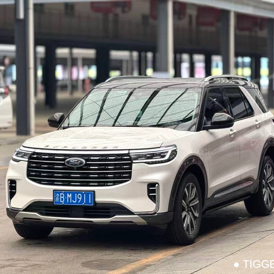 Ford 2024 ‌Explorer 2.3T EcoBoost 4WD Titanium Edition 6-seater سيارة مستعملة