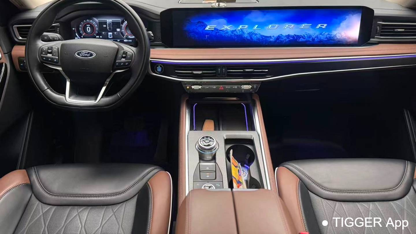 Ford 2024 ‌Explorer 2.3T EcoBoost 4WD Titanium Edition 6-seater