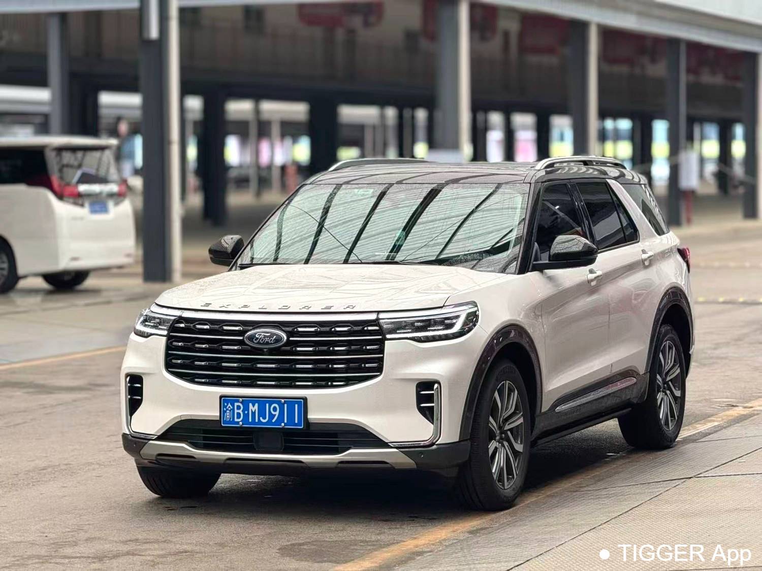 used Ford 2024 ‌Explorer 2.3T EcoBoost 4WD Titanium Edition 6-seater