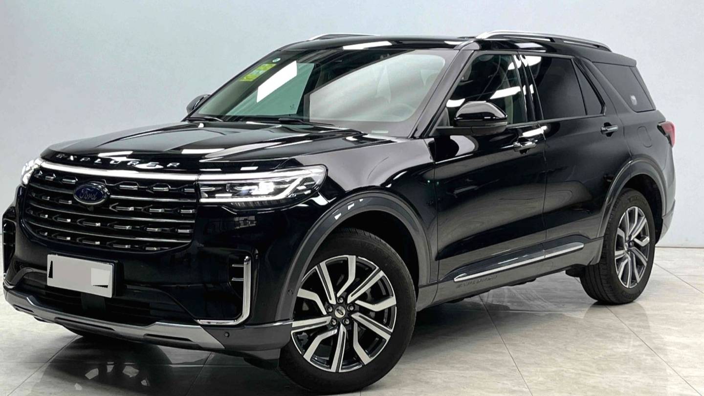 Ford 2023 ‌Explorer EcoBoost 285 four-wheel drive titanium version 6-seater
