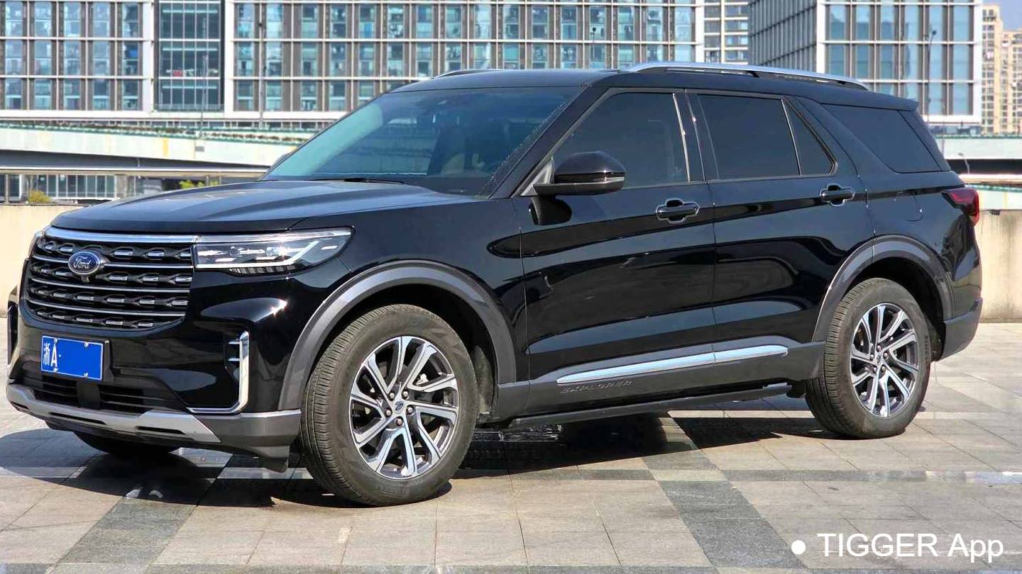 Ford 2023 ‌Explorer EcoBoost 285 4WD Fashion Plus Edition 7-seater