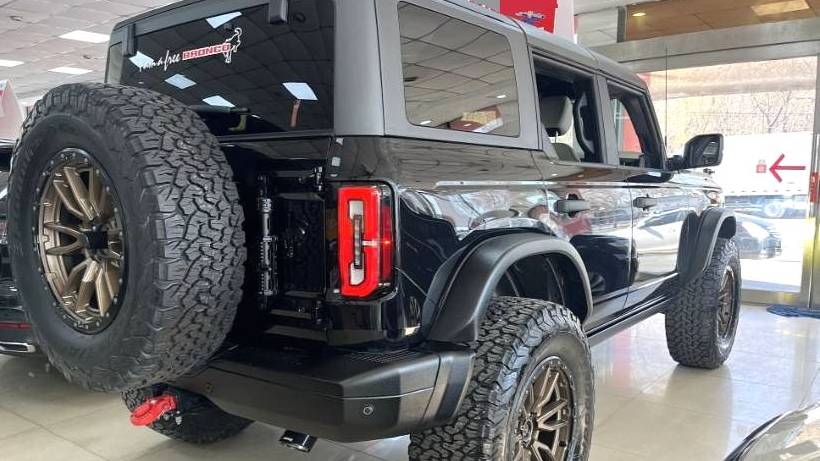 Ford 2024 Bronco 2.3T Long Beach