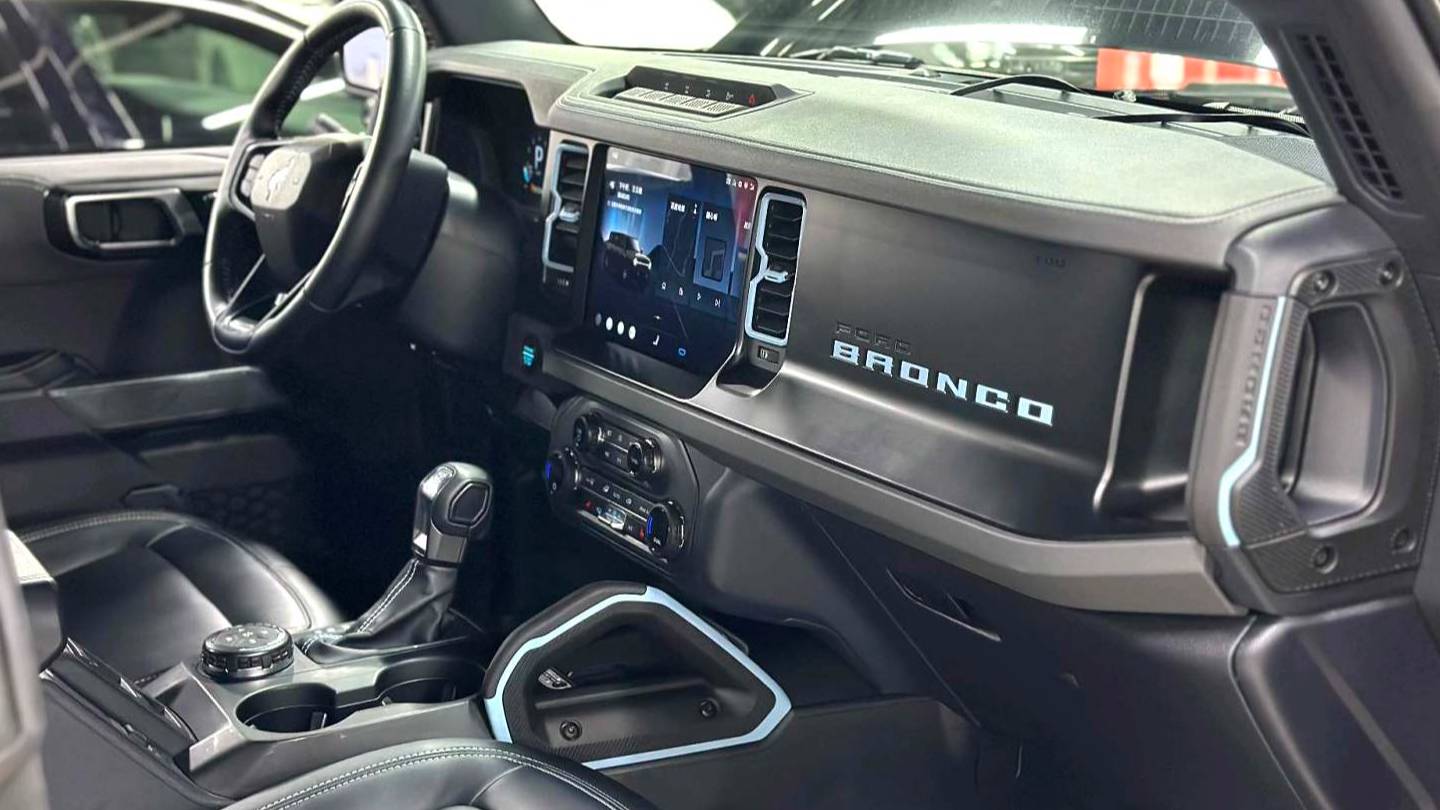 Ford 2024 Bronco 2.3T Ink Diamond Bigfoot Off road Edition