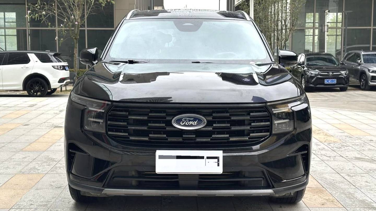 Ford 2023 Edge  Ruijie L 2.0T EcoBoost two wheel drive seven seater luxury model