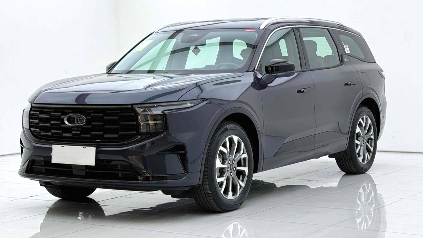 Ford 2023 Edge  Ruijie L 2.0T EcoBoost four-wheel drive seven seat supreme model