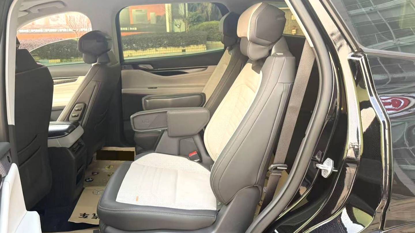 Ford 2023 Edge  Ruijie L 2.0T EcoBoost four-wheel drive seven seat supreme model