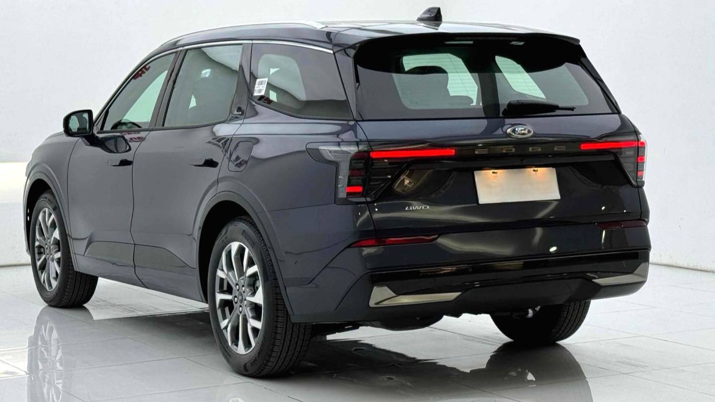 Ford 2023 Edge  Ruijie L 2.0T EcoBoost four-wheel drive seven seat supreme model