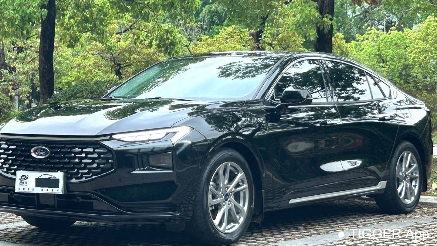 Ford 2023 Mondeo‌ EcoBoost 180 Luxury Edition