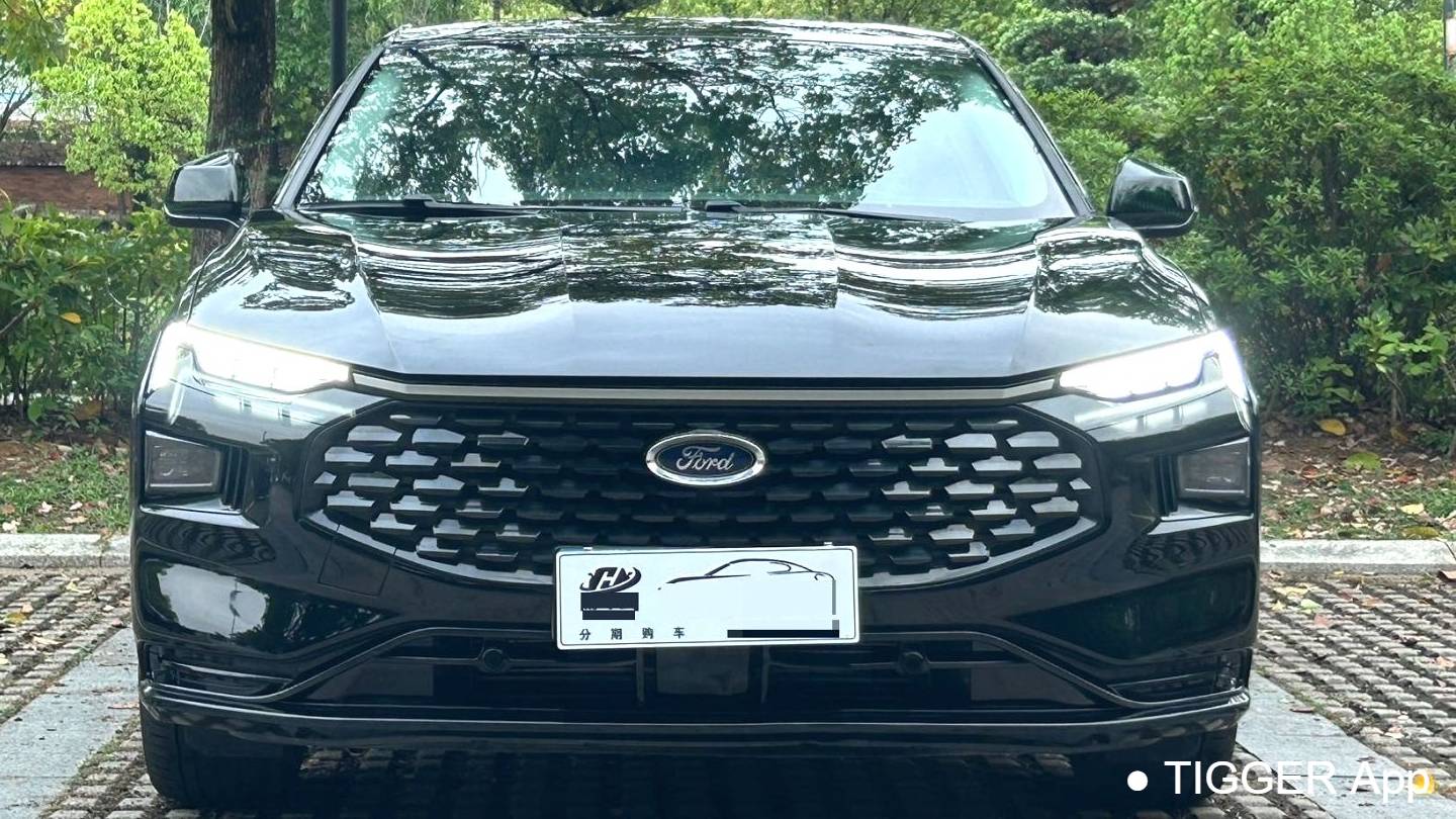 Ford 2023 Mondeo‌ EcoBoost 180 Luxury Edition