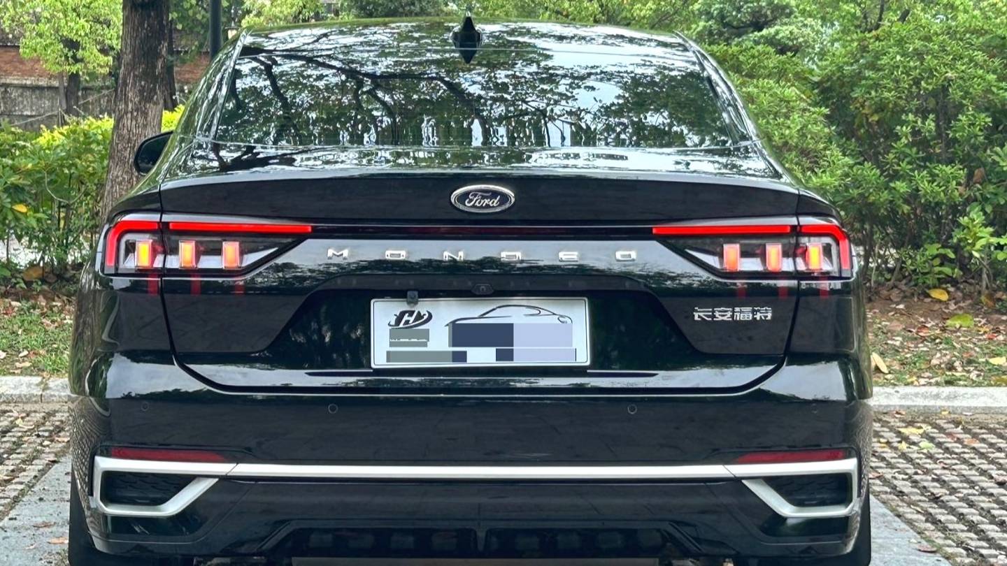 Ford 2023 Mondeo‌ EcoBoost 180 Luxury Edition