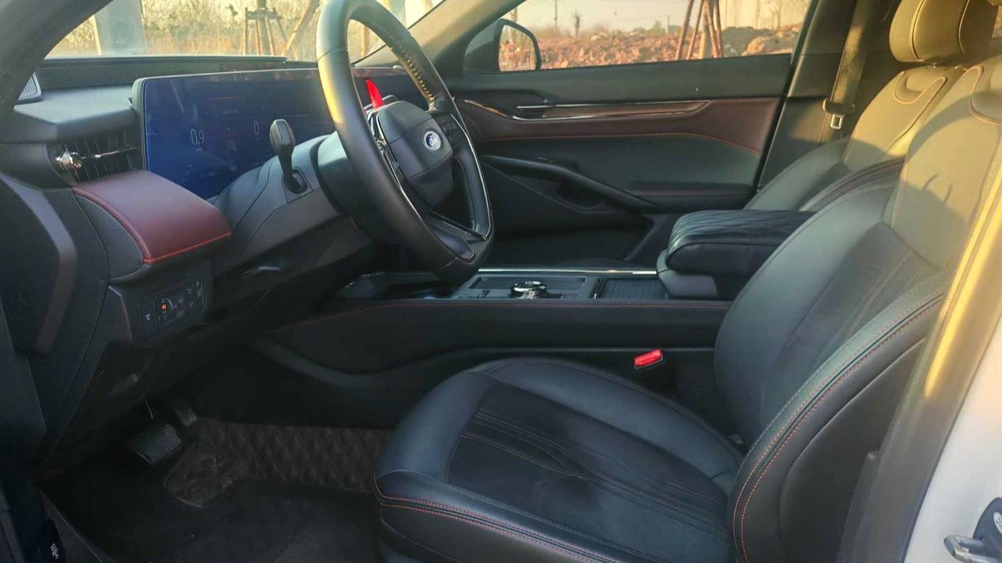 Ford 2022 Mondeo‌ EcoBoost 245 Ultimate Model