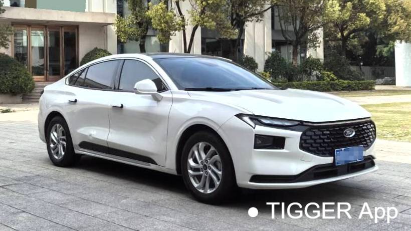 Ford 2023 Mondeo‌ EcoBoost 180 Shuya model