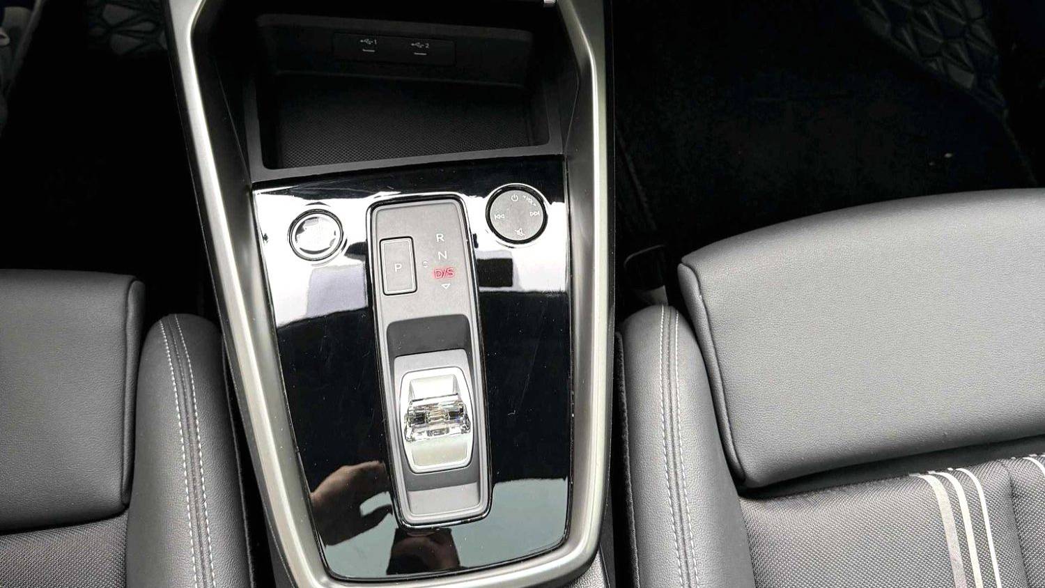 Audi 2023 A3 Upgraded Sportback 35 TFSI Fashion Sport