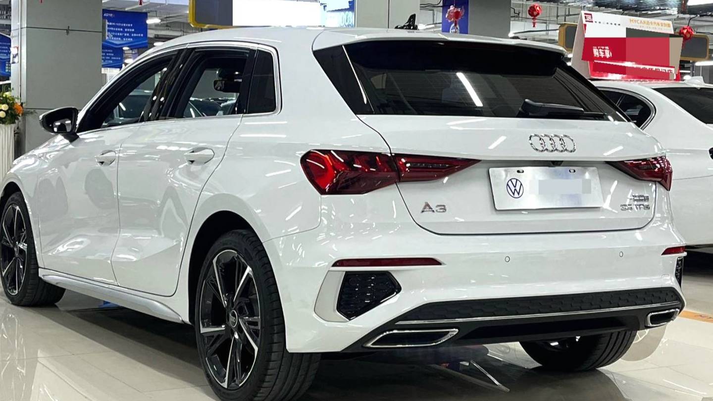 Audi 2022 A3 Sportback 35 TFSI Fashion Sport