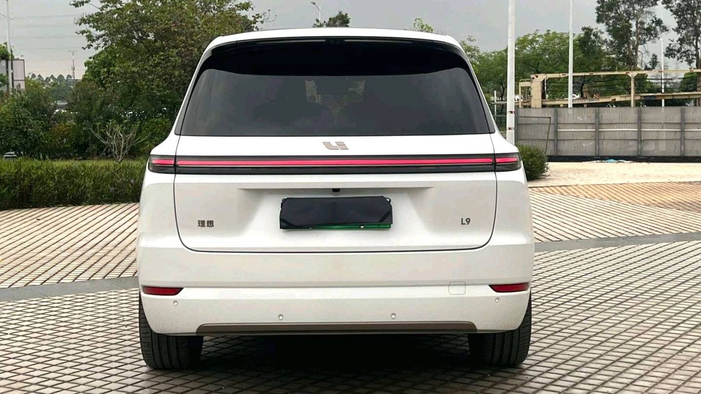 Li Auto 2025 L9 Ultra Intelligent Renewal Version