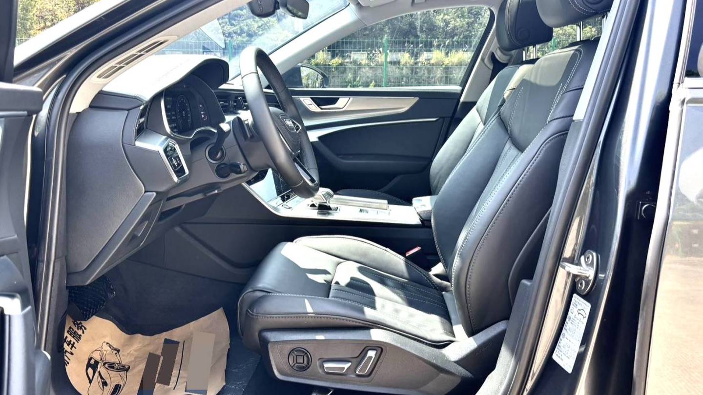 Audi 2023 A6L 45 TFSI quattro Selected Dynamic Type