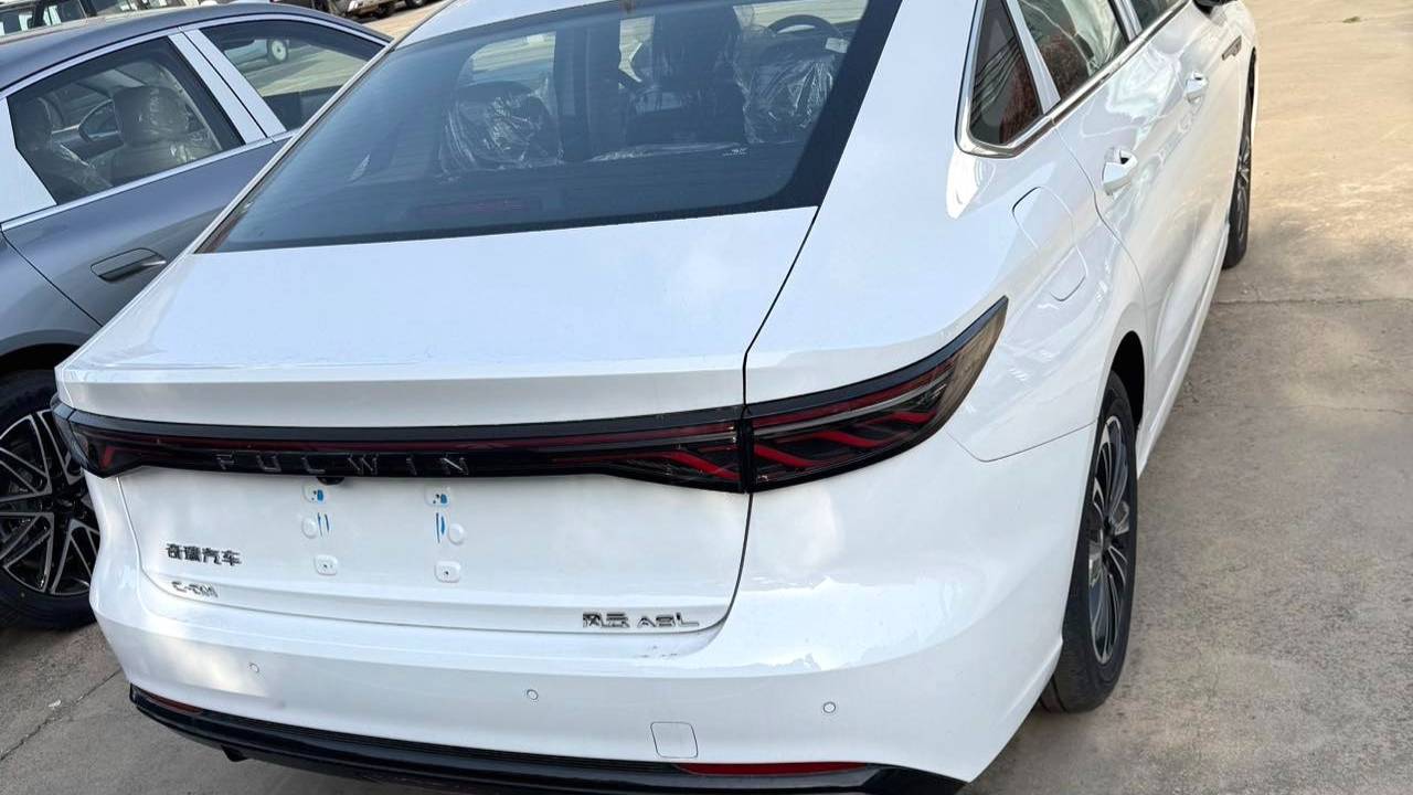 FULWIN 2025 A8L 1.5TGDI 145km Comfort Type