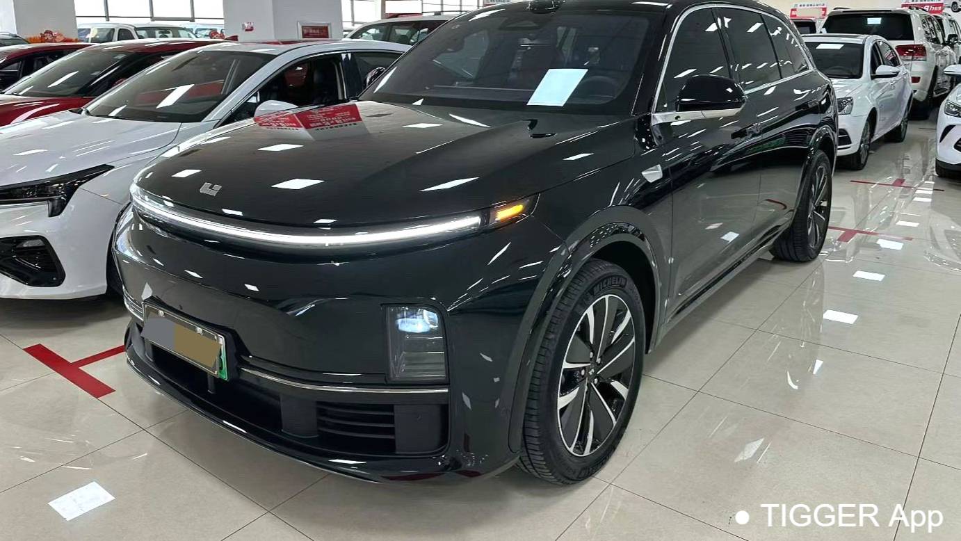 Li Auto 2025 L7 Pro Intelligent Renewal Version