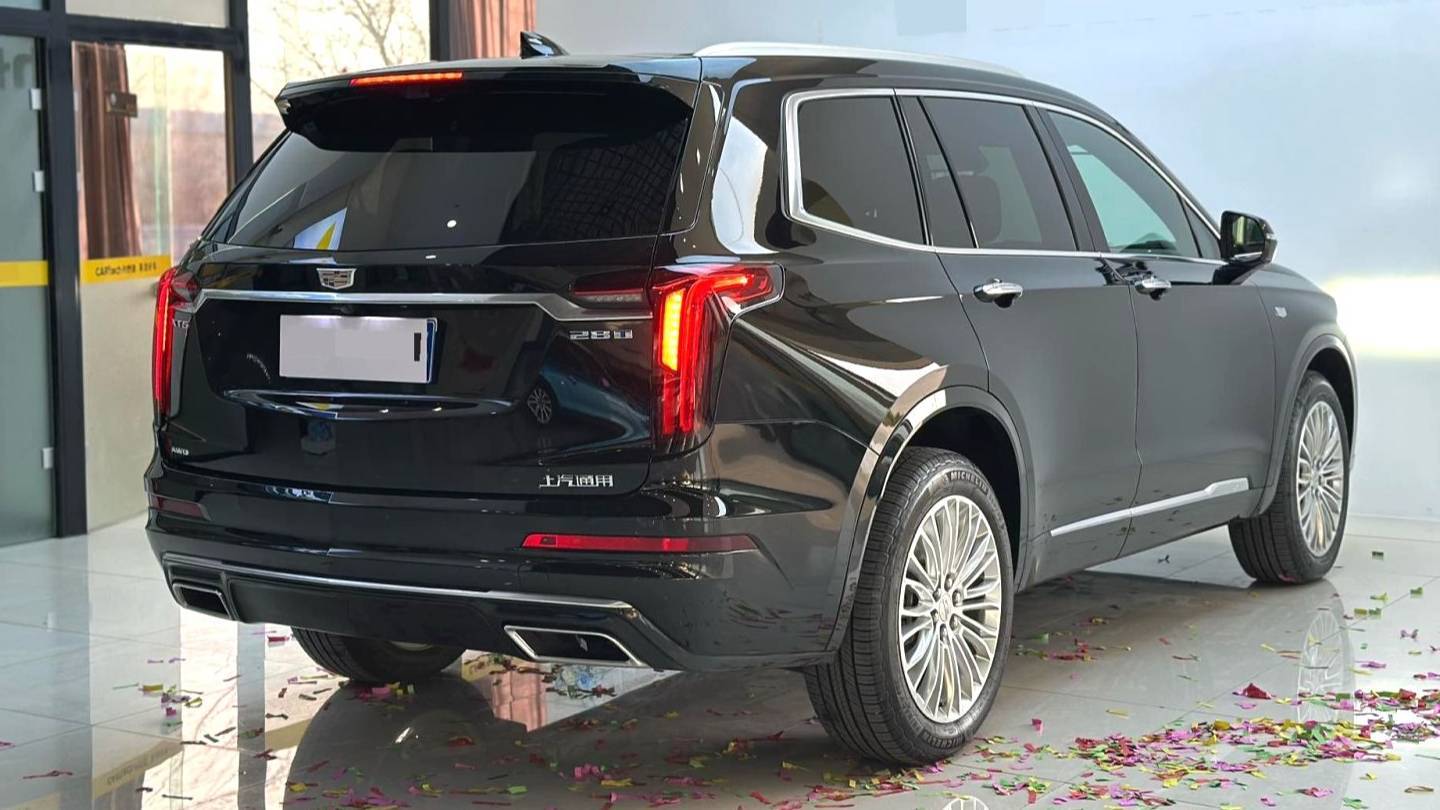 CADILLAC 2025 XT6 2.0T Six seater 4WD Luxury Executive Classic Edition