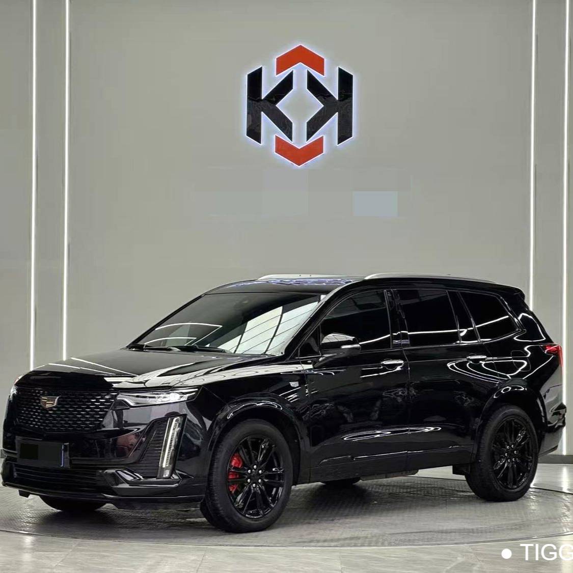 CADILLAC 2022 XT6 2.0T Six seater 4WD Luxury Standard Edition Подержанный автомобиль