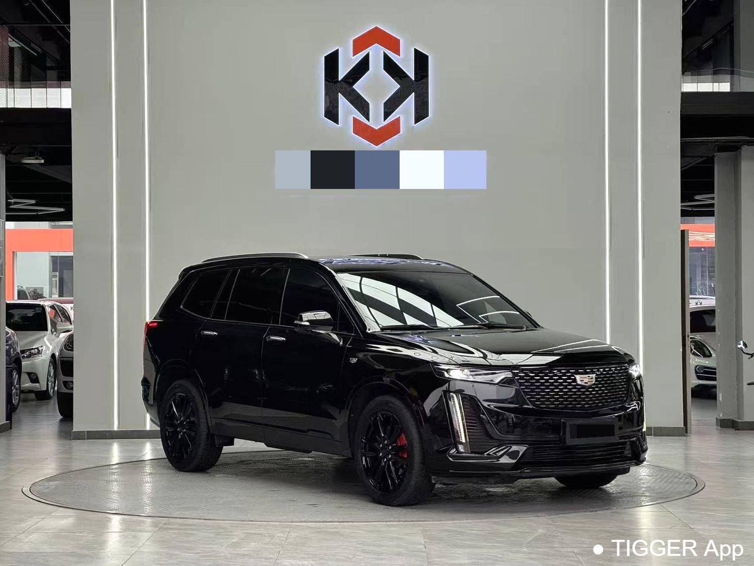 Подержанный CADILLAC 2022 XT6 2.0T Six seater 4WD Luxury Standard Edition