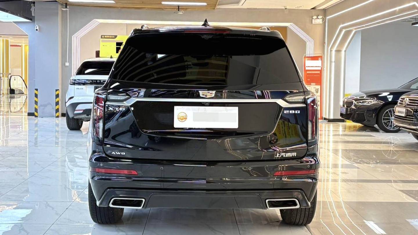 CADILLAC 2022 XT6 2.0T six seater four-wheel drive luxury model