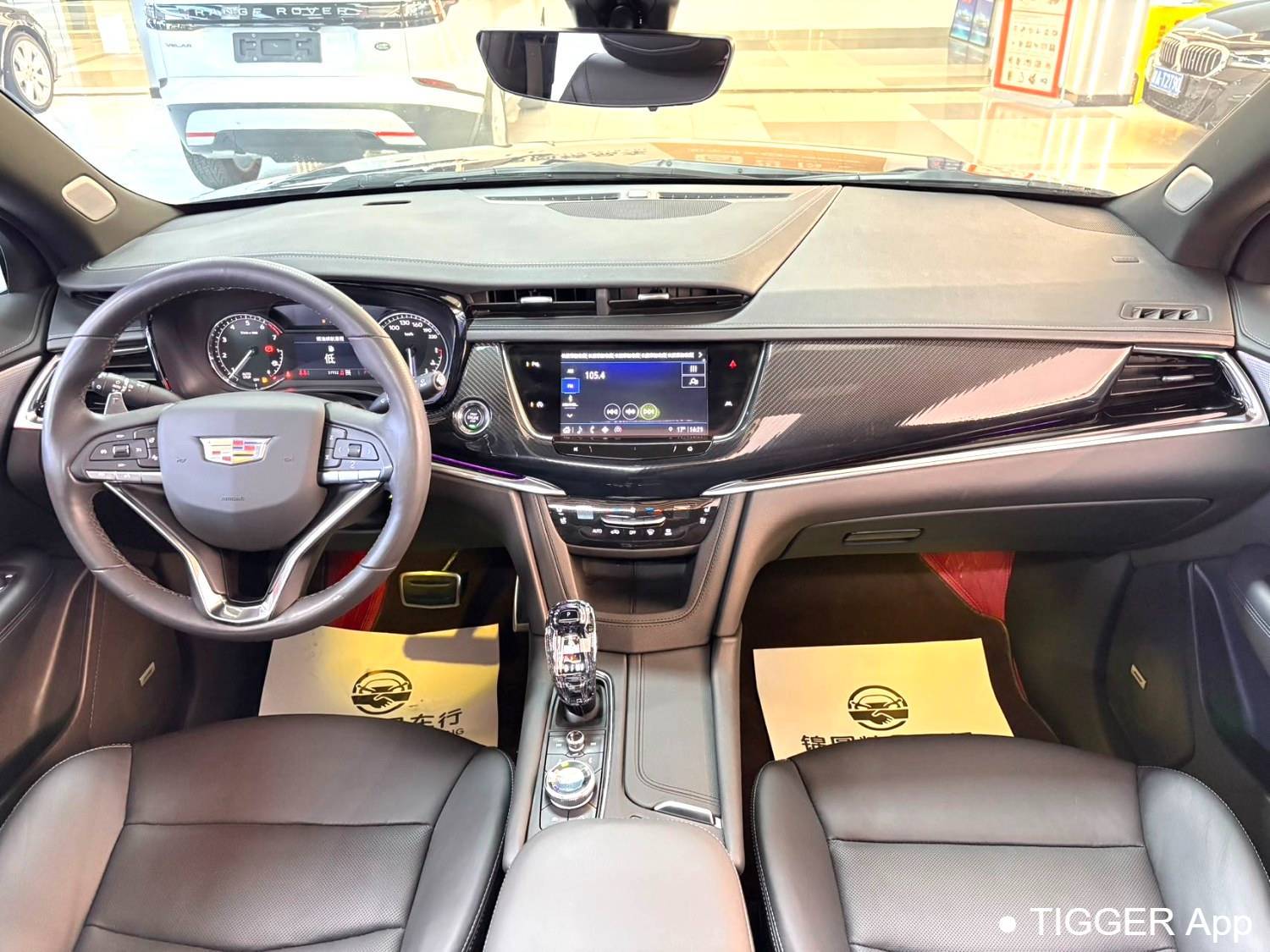 Подержанный CADILLAC 2022 XT6 2.0T six seater four-wheel drive luxury model