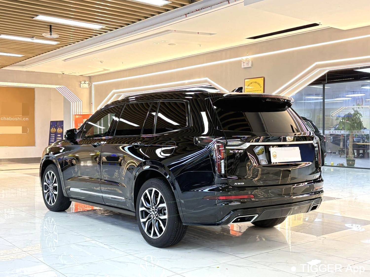 Подержанный CADILLAC 2022 XT6 2.0T six seater four-wheel drive luxury model