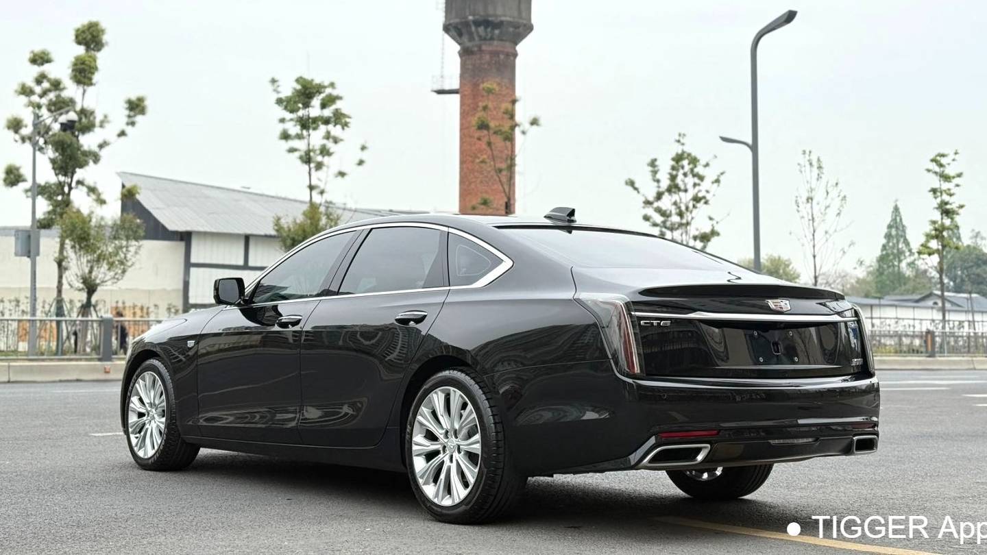 CADILLAC 2023 CT6 28T Luxury Model