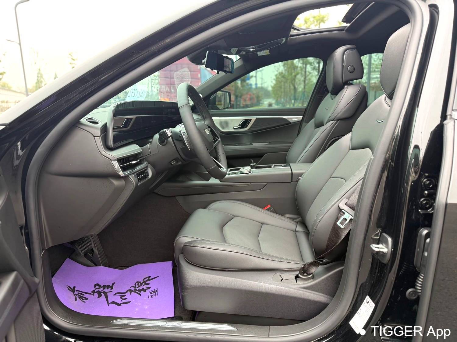 Подержанный CADILLAC 2023 CT6 28T Luxury Model