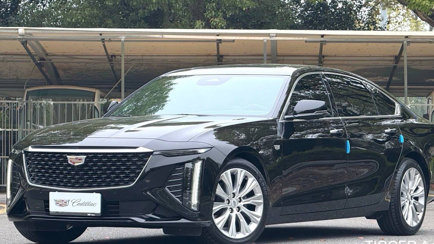 CADILLAC 2023 CT6 28T Luxury Model