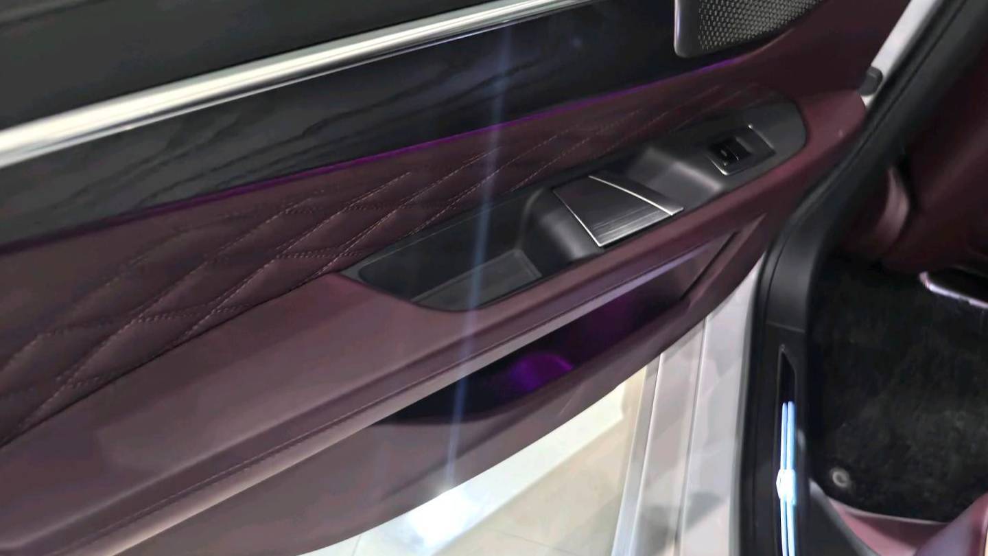 CADILLAC 2023 CT6 28T Platinum Edition