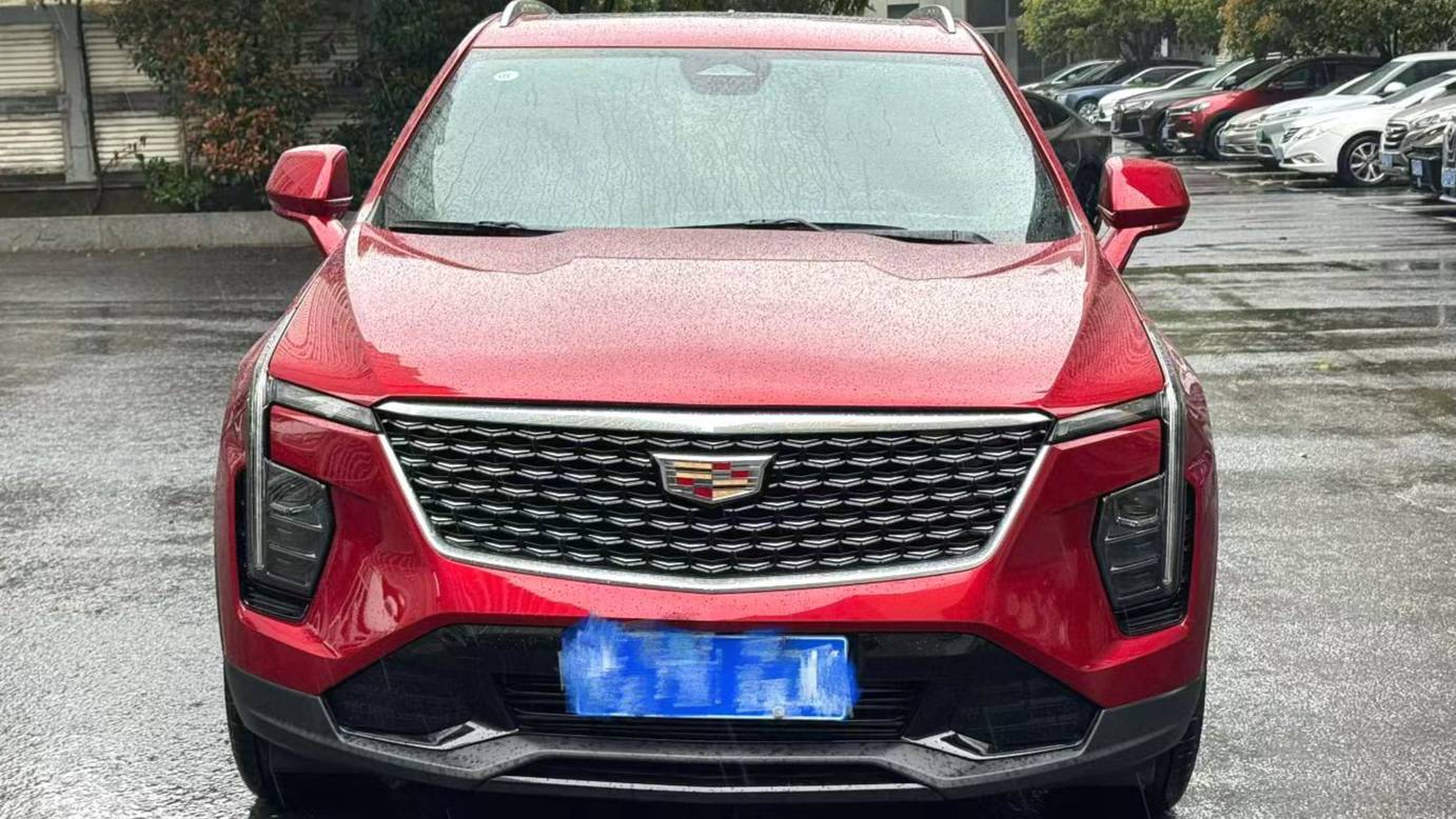 CADILLAC 2024 XT4 28T two wheel drive luxury model
