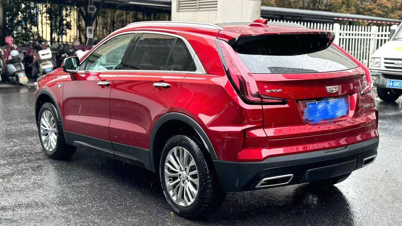 CADILLAC 2024 XT4 28T two wheel drive luxury model