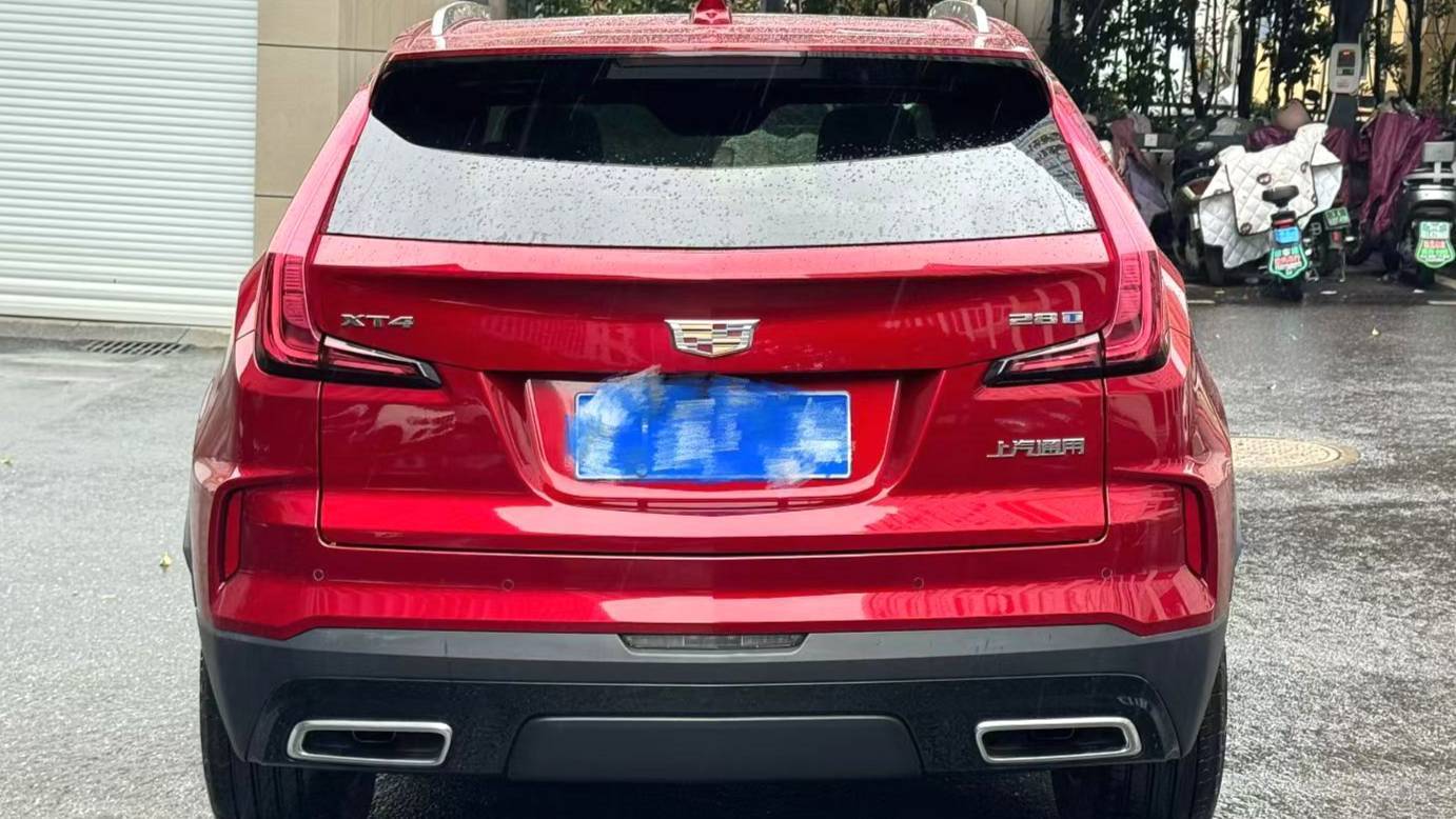CADILLAC 2024 XT4 28T two wheel drive luxury model
