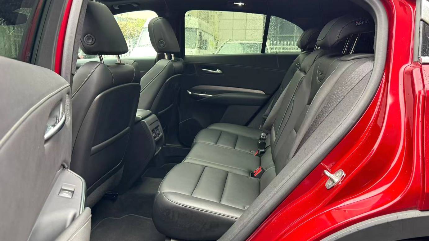 CADILLAC 2024 XT4 28T two wheel drive luxury model