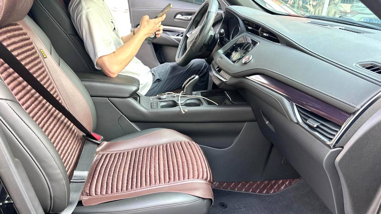 CADILLAC 2022 XT4 28T Two Drive Wind Style