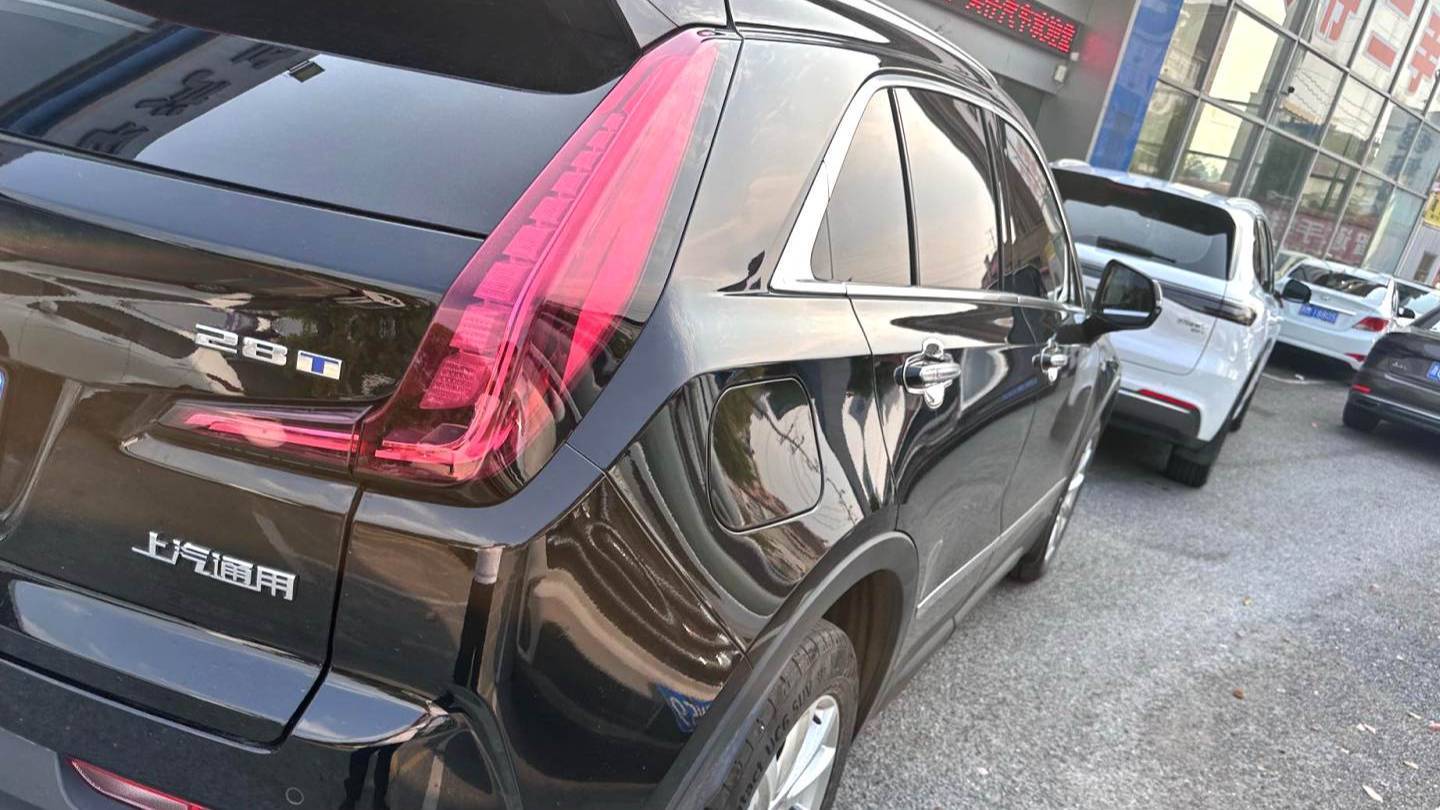 CADILLAC 2022 XT4 28T Two Drive Wind Style
